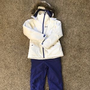 Helly Hanson Girls size 10 ski jacket & snowpants